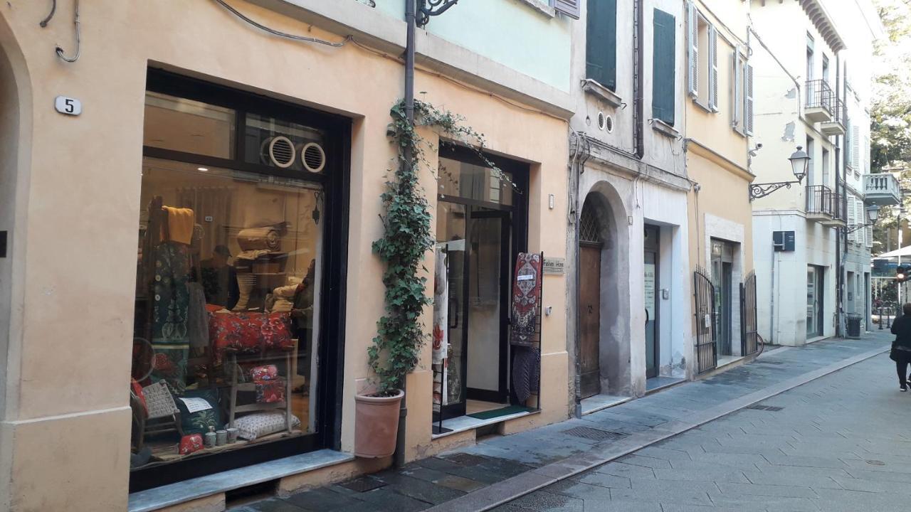 Via Guido Panciroli Il Guscio Apartment Reggio Emilia Bagian luar foto